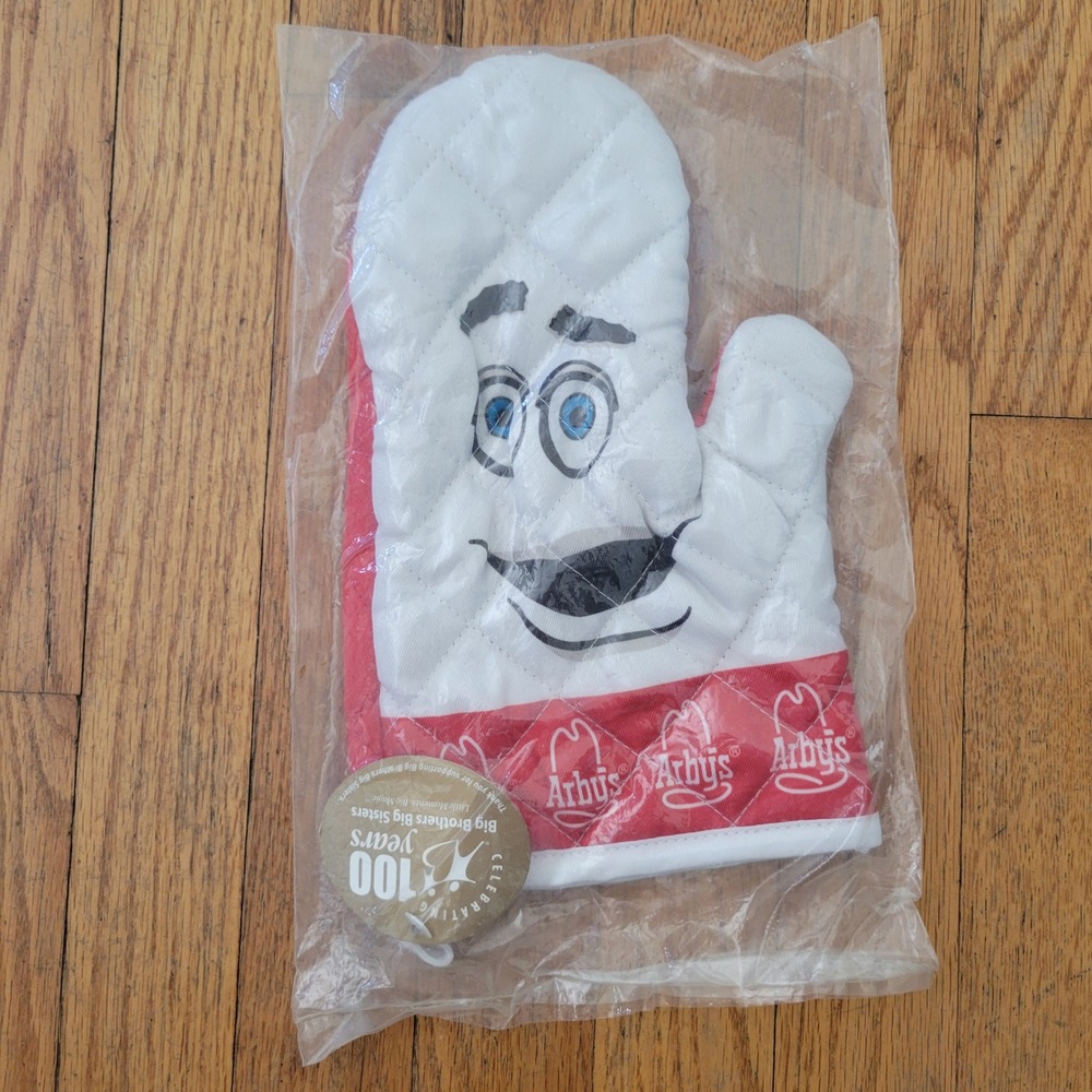 Arbys Oven Mitt White Red Quilted Mascot 100 Years Promo Pot Holder Home Decor